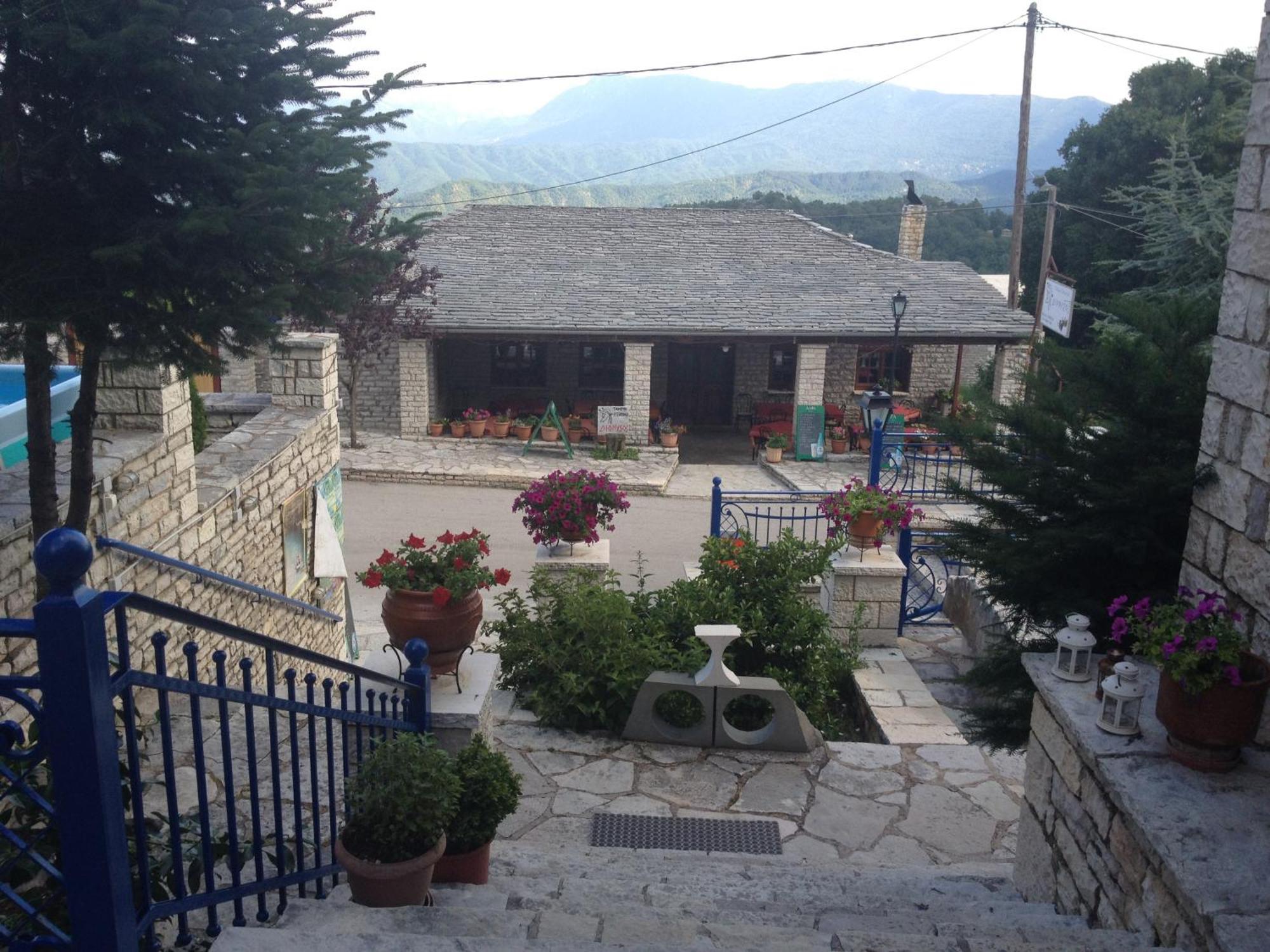 Archontiko Zarkada Apartment Monodendri Bagian luar foto